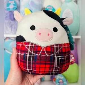 Squishmallow Connor the Cow 7.5”
